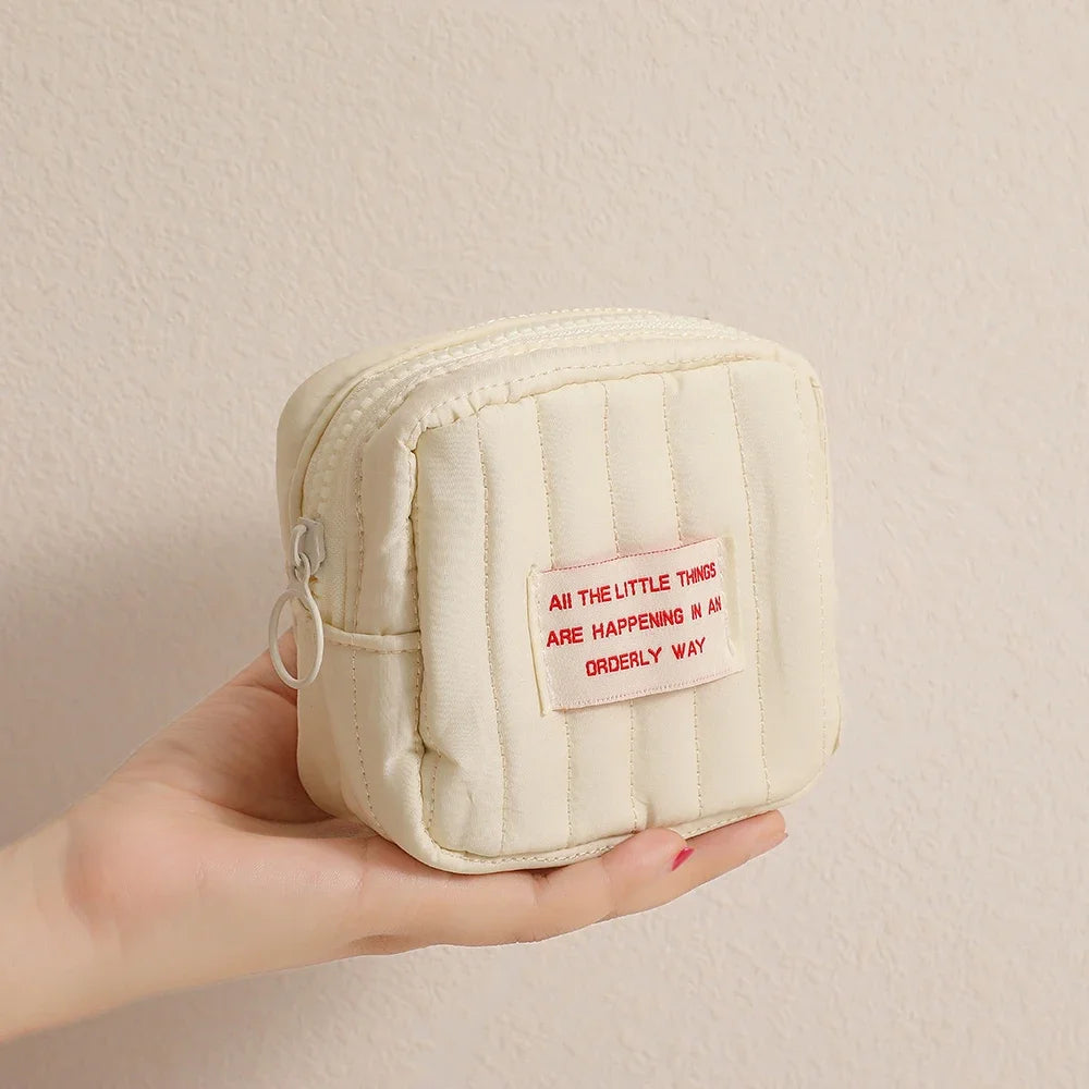 Korean Mini Cute Square Cosmetic Bag Women Portable Earphones Lipstick Sanitary Napkins Storage Pouch Small Makeup Zipper Bags