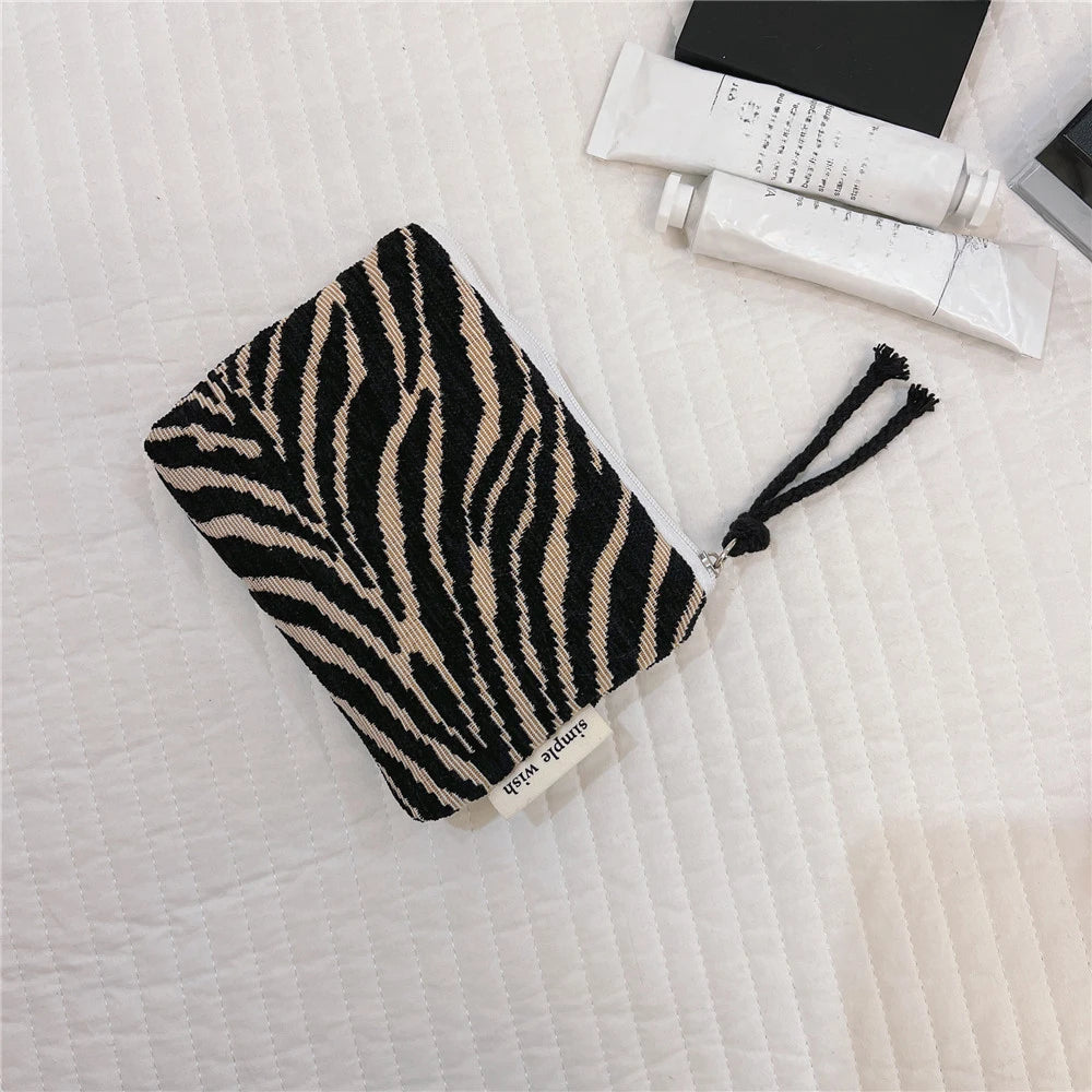 Fashion Korean Travel Coin Purse Lipstick Cosmetic Small Storage Bag Cute Women Makeup Handbags Wallet Organizer Pouch Card Bags