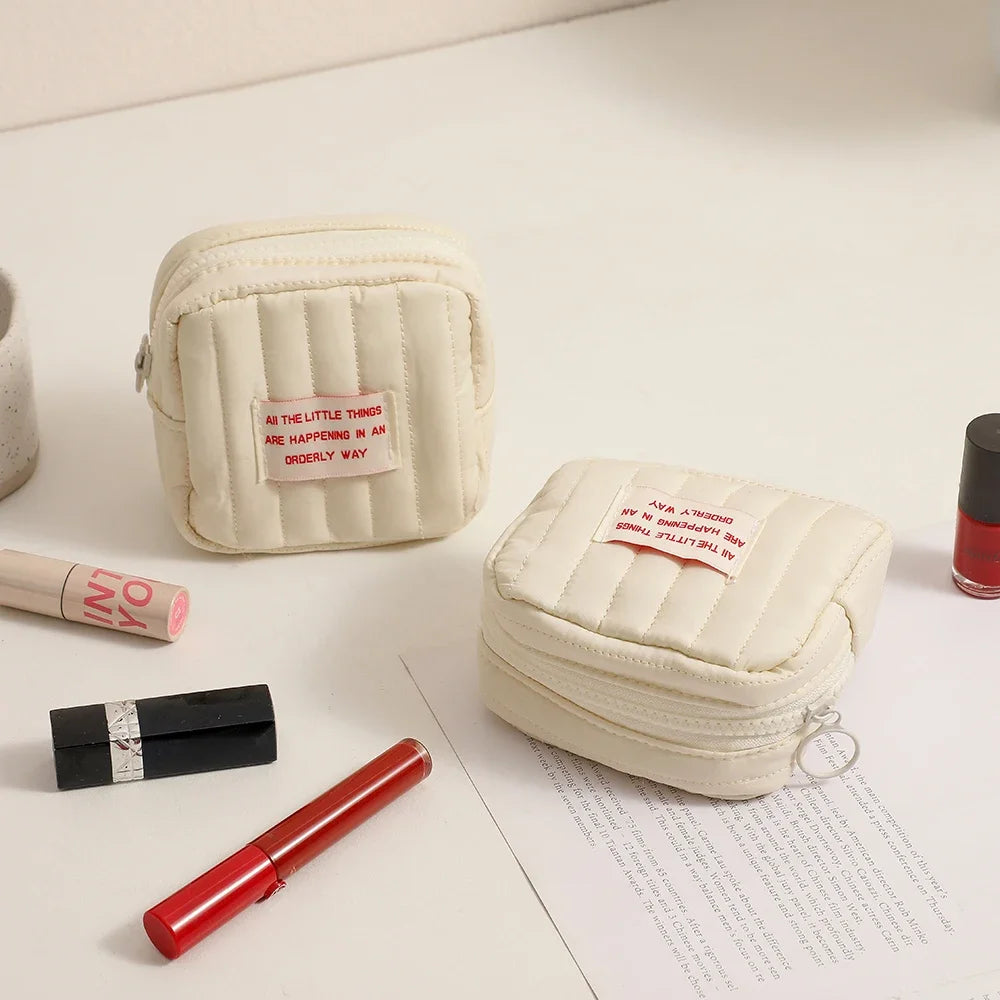 Korean Mini Cute Square Cosmetic Bag Women Portable Earphones Lipstick Sanitary Napkins Storage Pouch Small Makeup Zipper Bags