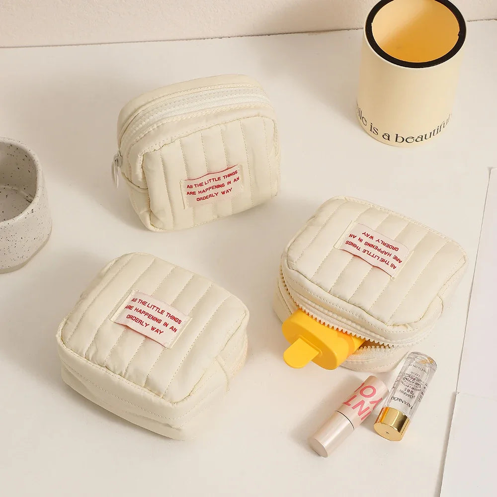 Korean Mini Cute Square Cosmetic Bag Women Portable Earphones Lipstick Sanitary Napkins Storage Pouch Small Makeup Zipper Bags